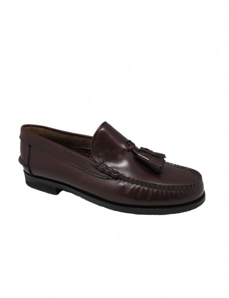 Burgundy tassel shoe José Luis Deza