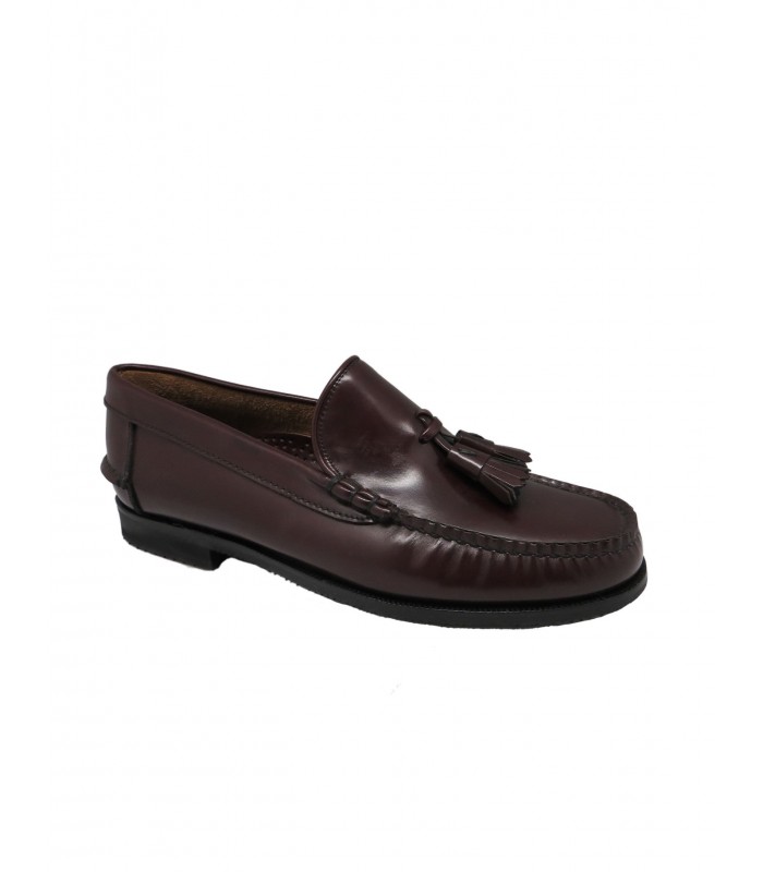 Burgundy tassel shoe José Luis Deza