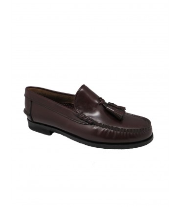 Burgundy tassel shoe José Luis Deza