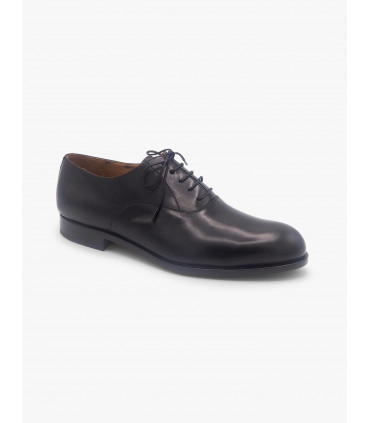 Black leather shoe José Luis Deza