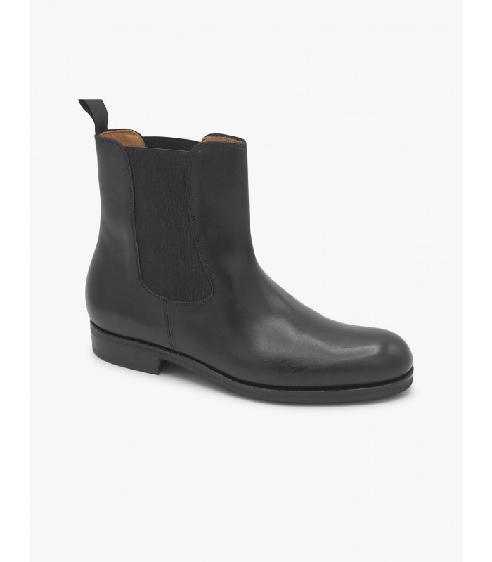 Black elastic ankle boot