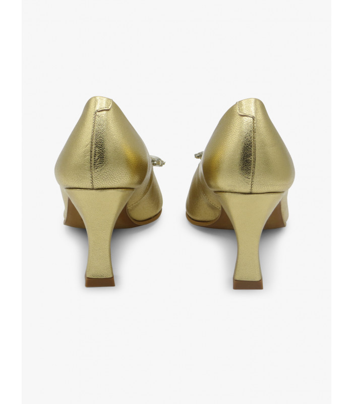 Salón oro cristales