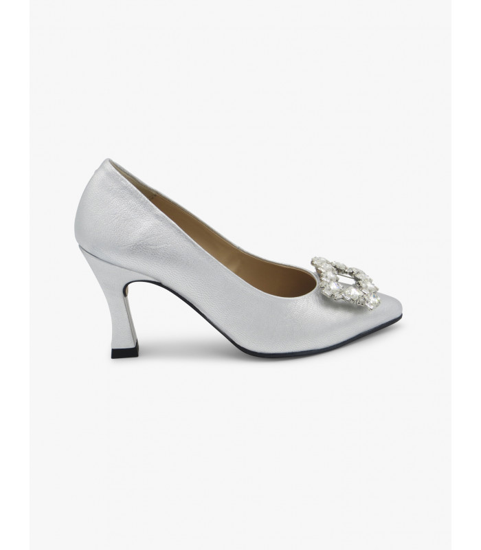 Salón plata cristales