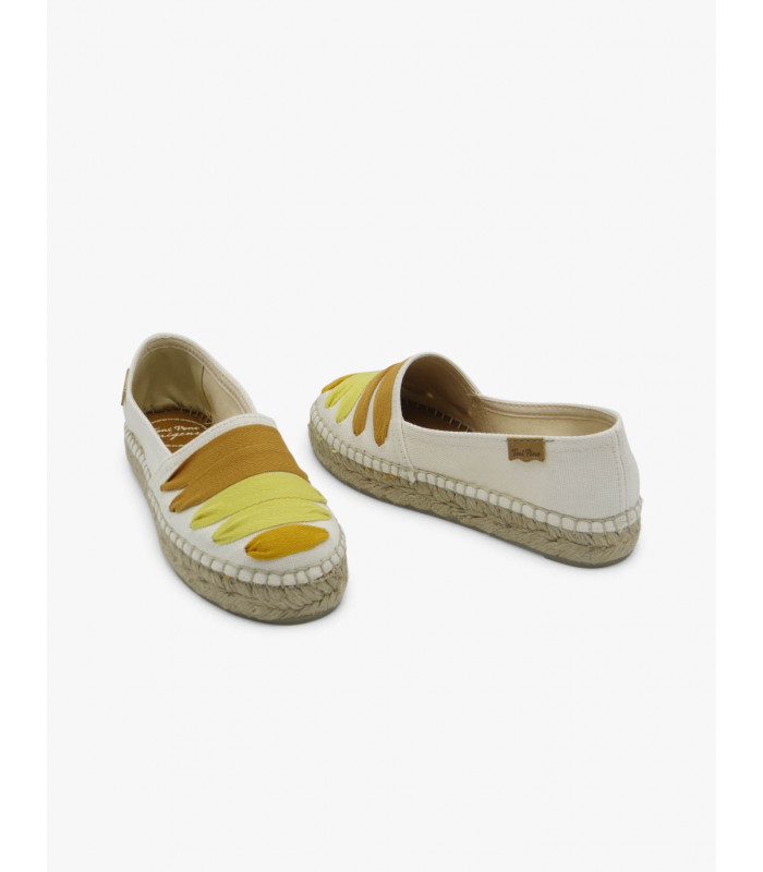 Alpargata plana ocre