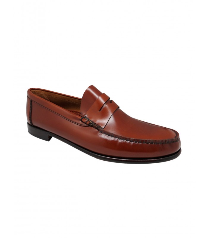 Tan loafer José Luis Deza