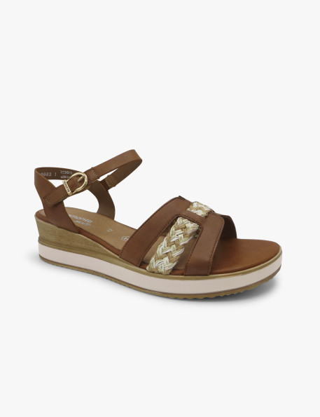 Sandalia marrón trenza