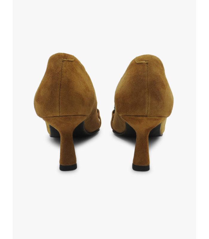 Cognac court shoe Laura Deza - image 6