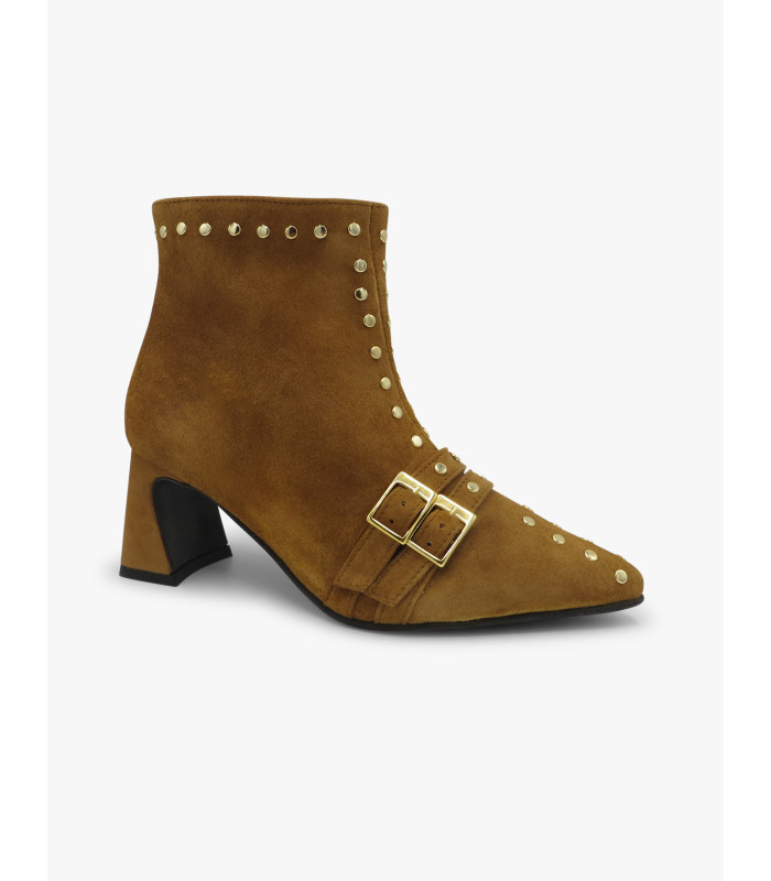 Cognac suede ankle boot Laura Deza