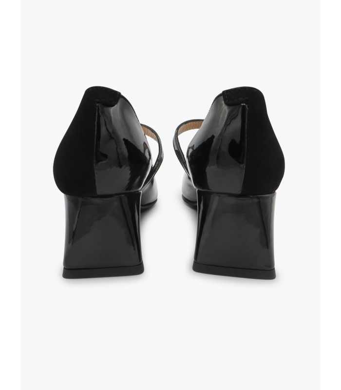Black patent leather Mary Janes Laura Deza - image 4