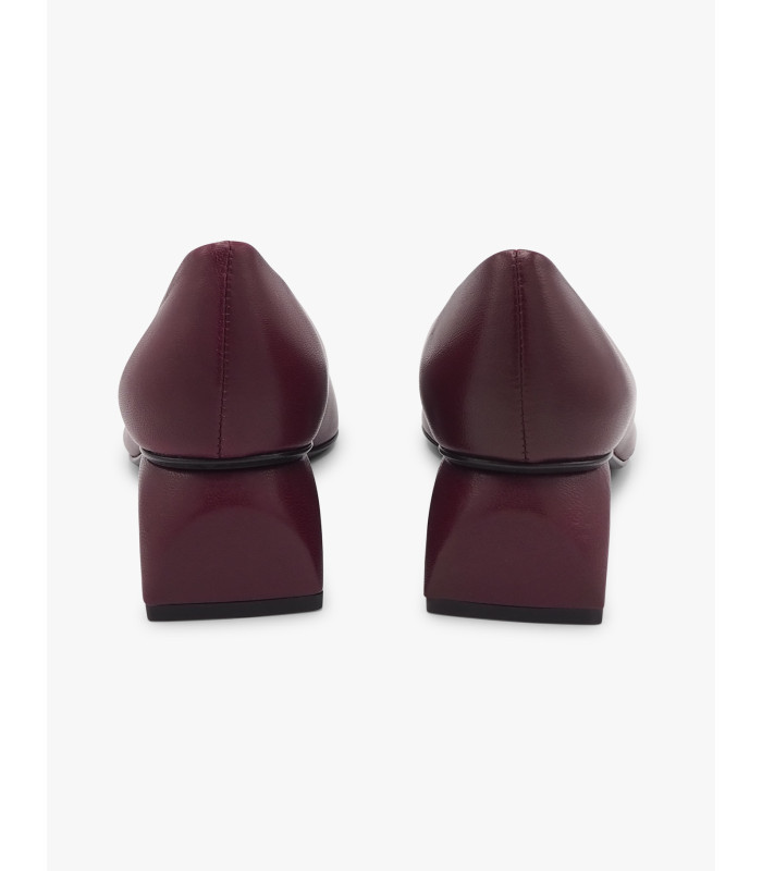 Burgundy court shoe Dansi - image 4