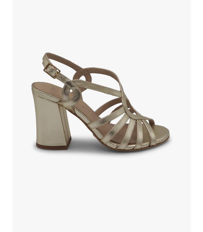 Sandalia metaliza oro