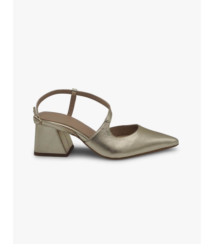 Zapato cruzado dorado