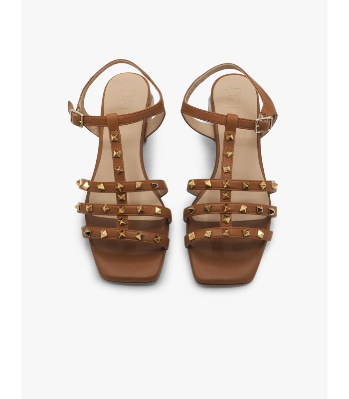 Sandalia tiras cuero