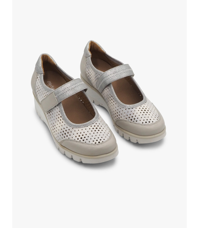 Pearl Mary Janes PieSanto - image 3