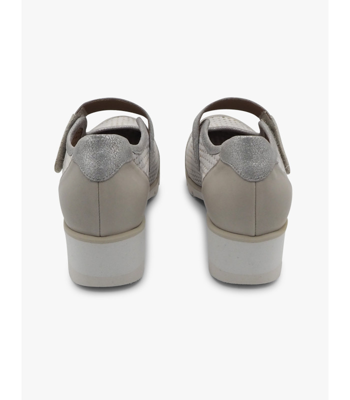 Pearl Mary Janes PieSanto - image 4