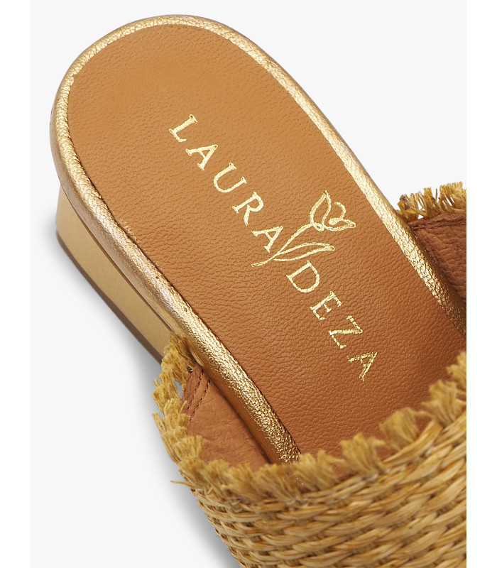 Sandalia rafia tiras