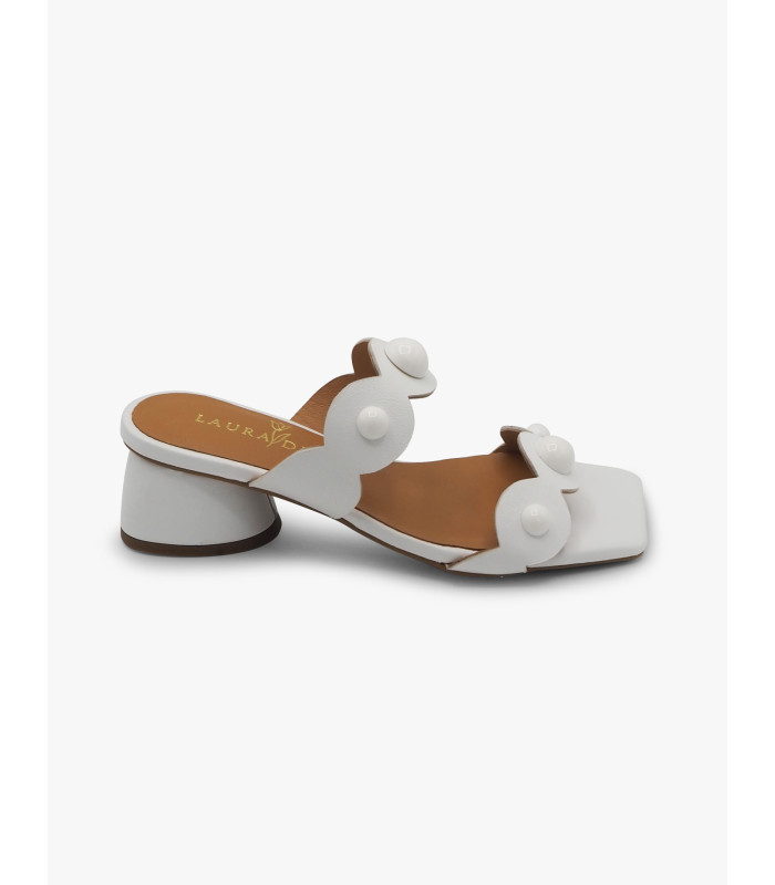 White sandal Laura Deza - image 2