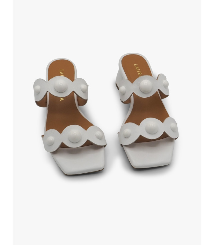 White sandal Laura Deza - image 3