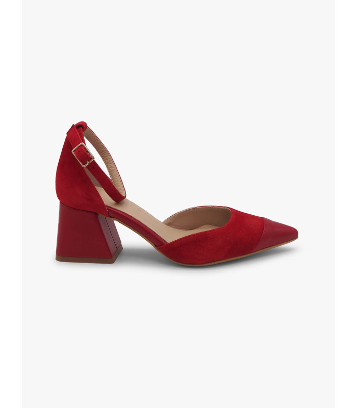 Zapato ante rojo