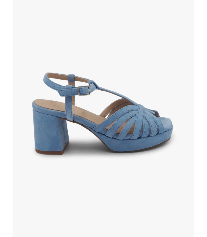 Sky blue suede sandal Dansi