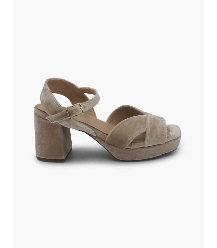 Sandalia terciopelo taupe