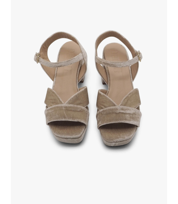 Sandalia terciopelo taupe