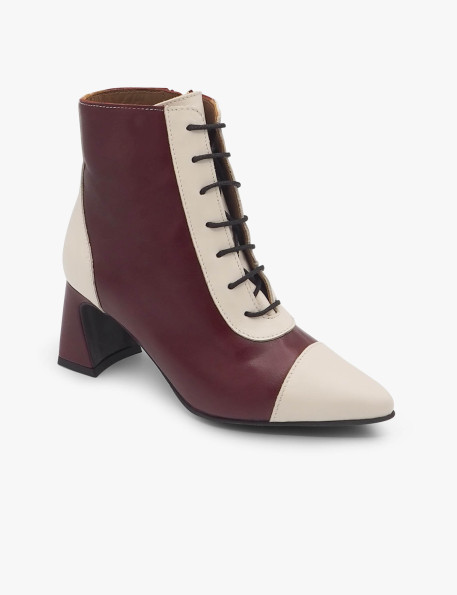 Burgundy ankle boot Laura Deza