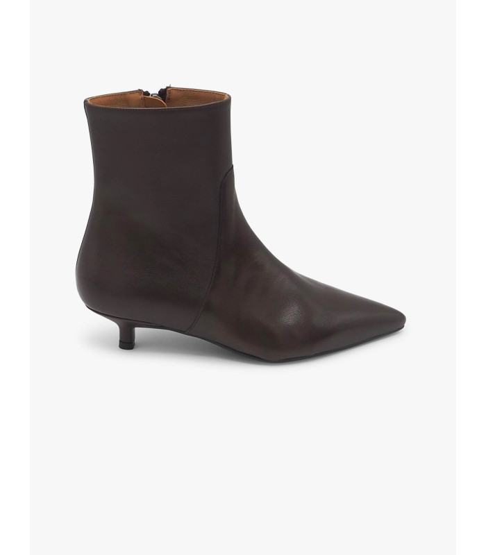 Botín marrón