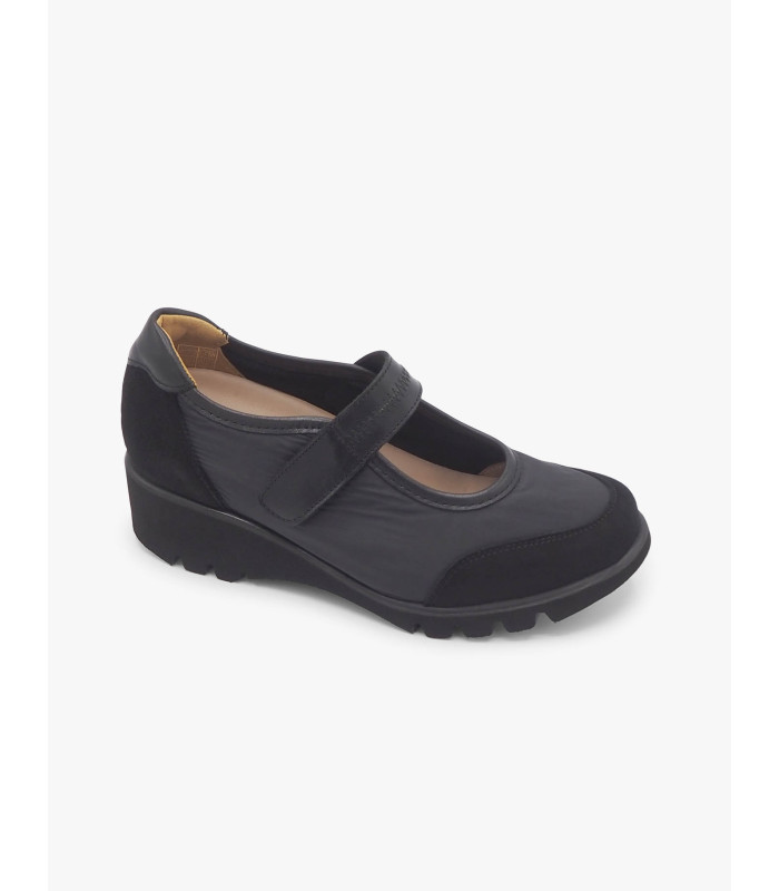 Black Mary Janes PieSanto
