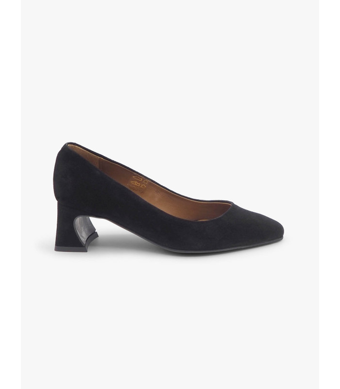 Black court shoe Laura Deza - image 2