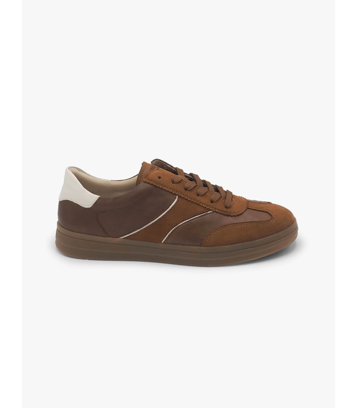 Sneakers camel