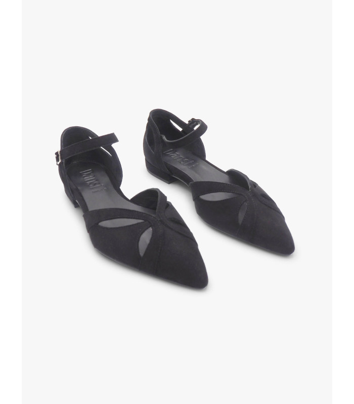 Merceditas ante negro