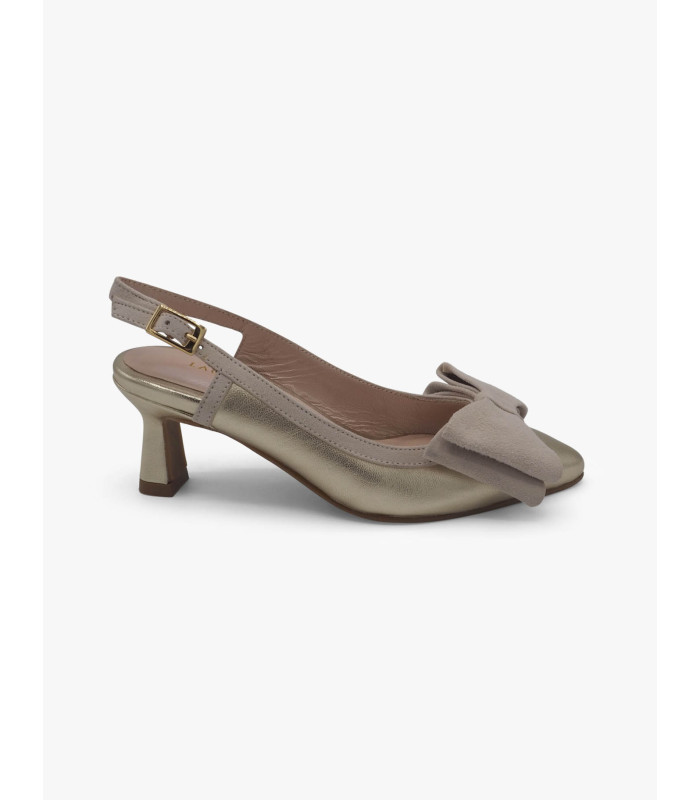 Gold bow court shoe Laura Deza - image 3