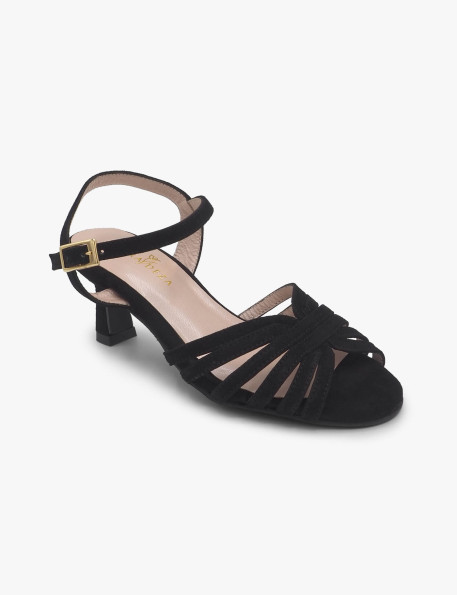 Sandalia negra