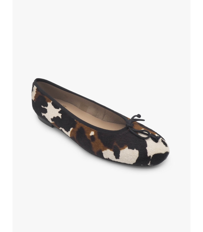 Cowhide ballet flat Laura Deza