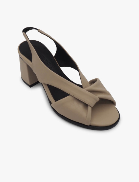 Taupe sandal Dansi