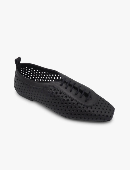 Black lace-up Dansi