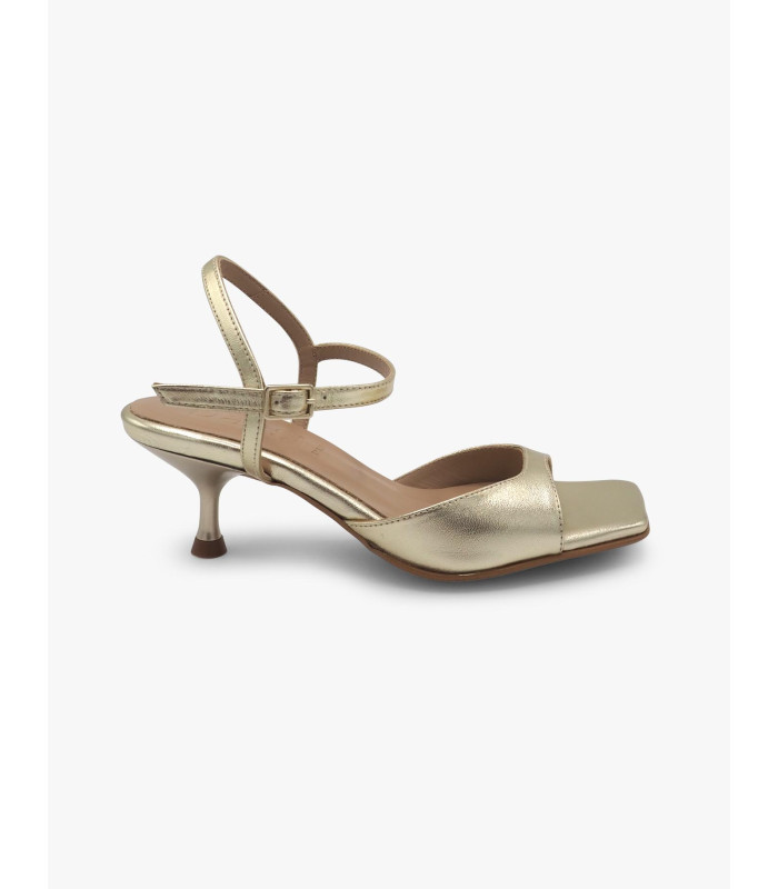 Sandalia oro