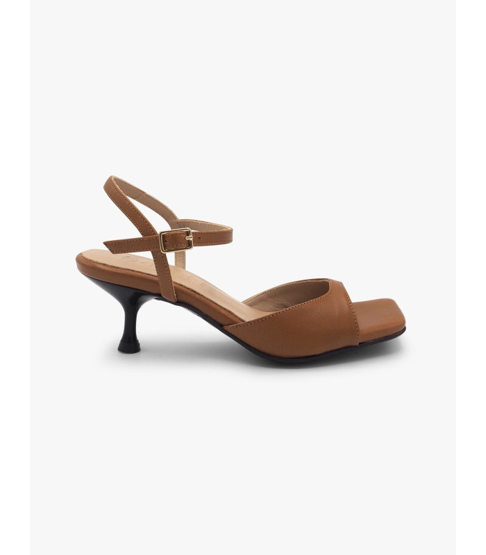 Tan sandal Dansi