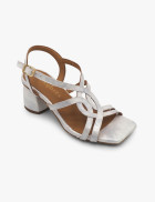 White sandal Laura Deza