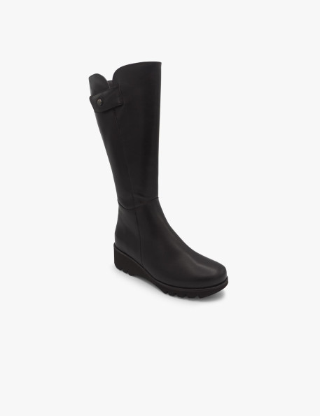 Bota negra