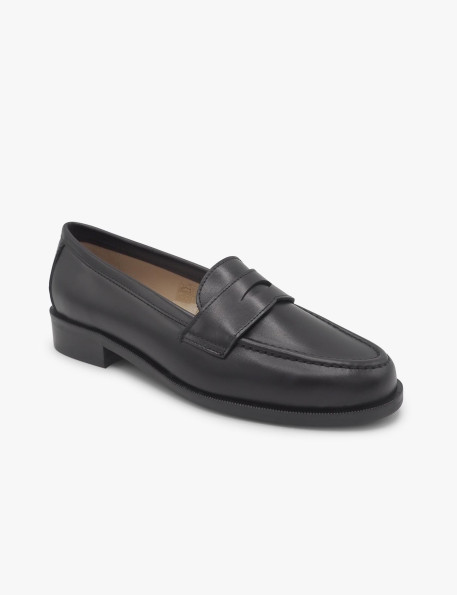 Mocasín negro
