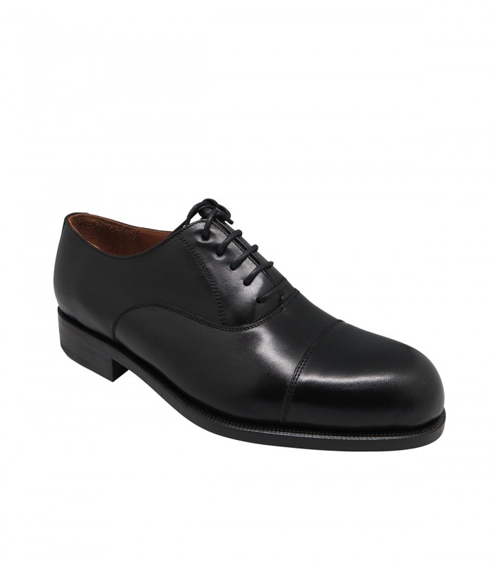 Handcrafted black shoe José Luis Deza