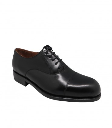 Handcrafted black shoe José Luis Deza